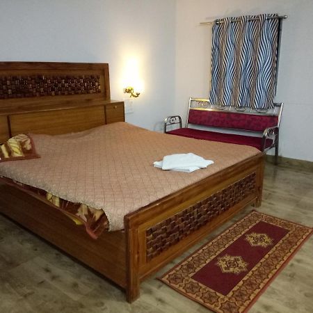 Grand Celebration Resort Райпур Экстерьер фото