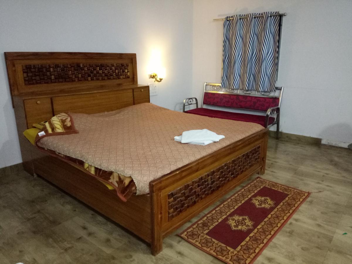 Grand Celebration Resort Райпур Экстерьер фото
